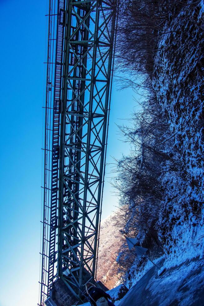 Seilbahn im salzburg im Österreich auf ein schön Winter Tag. festungsbahn. foto