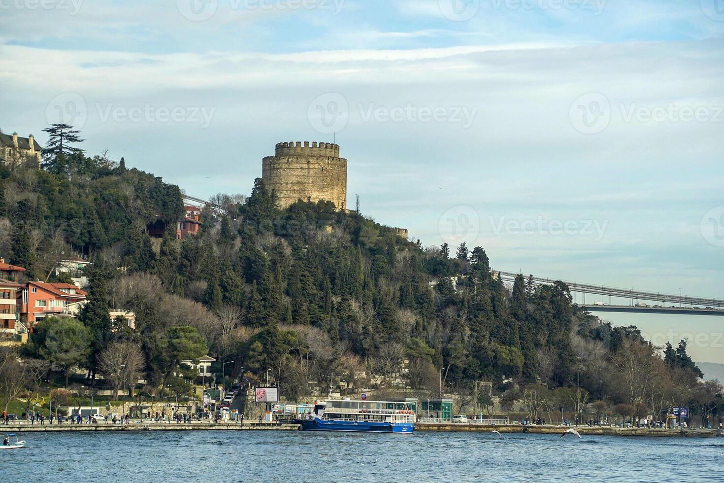 rumeli isari Schloss Aussicht von Istanbul Bosporus Kreuzfahrt foto