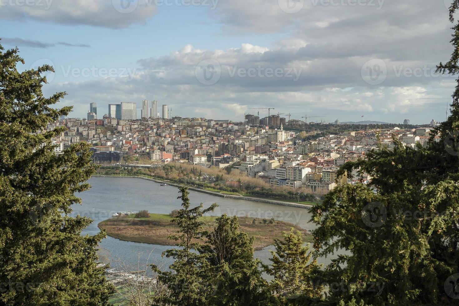 Aussicht von golden Horn gesehen von Pierre loti Hügel im eyup Kreis im Istanbul, Truthahn. foto