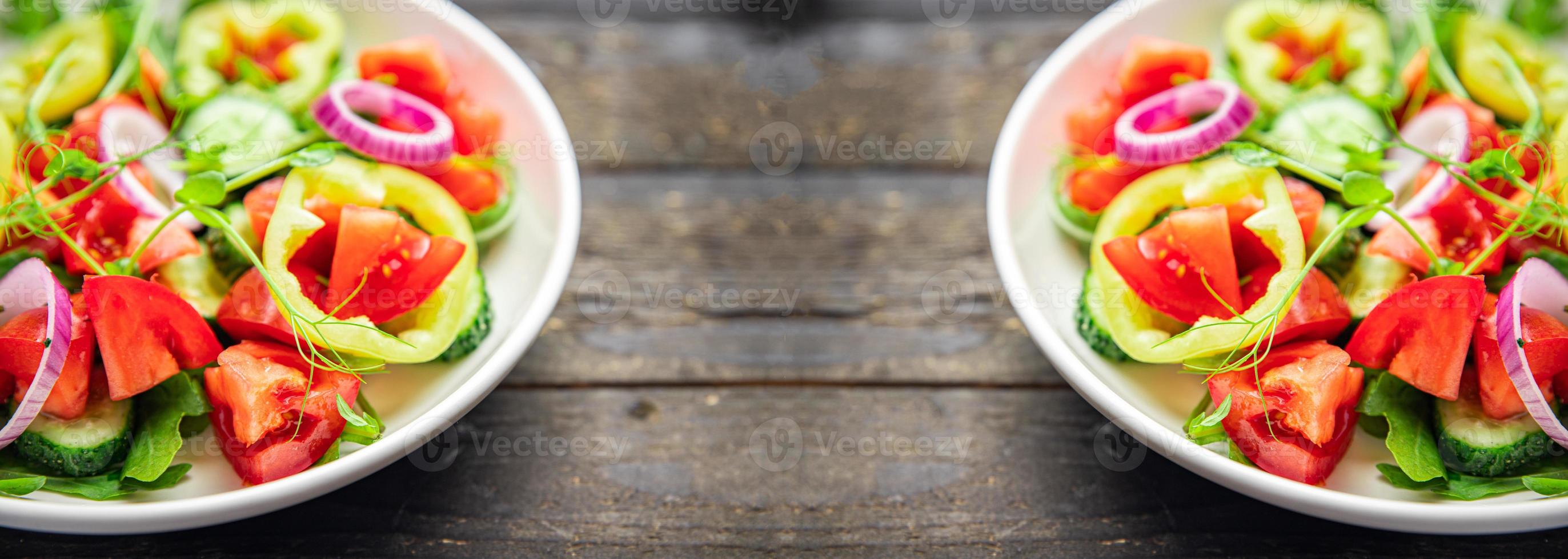 Gemüsesalat gesunde vegetarische Mahlzeit Snack foto