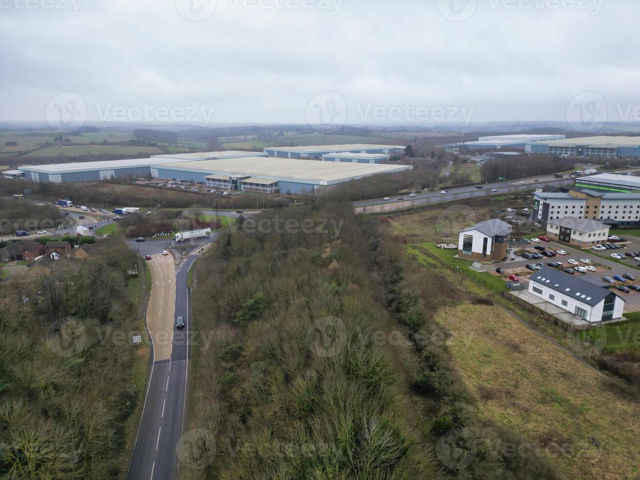 hoch Winkel Aussicht von Corby Stadt von Northamptonshire England vereinigt Königreich. November 1, 2023 foto