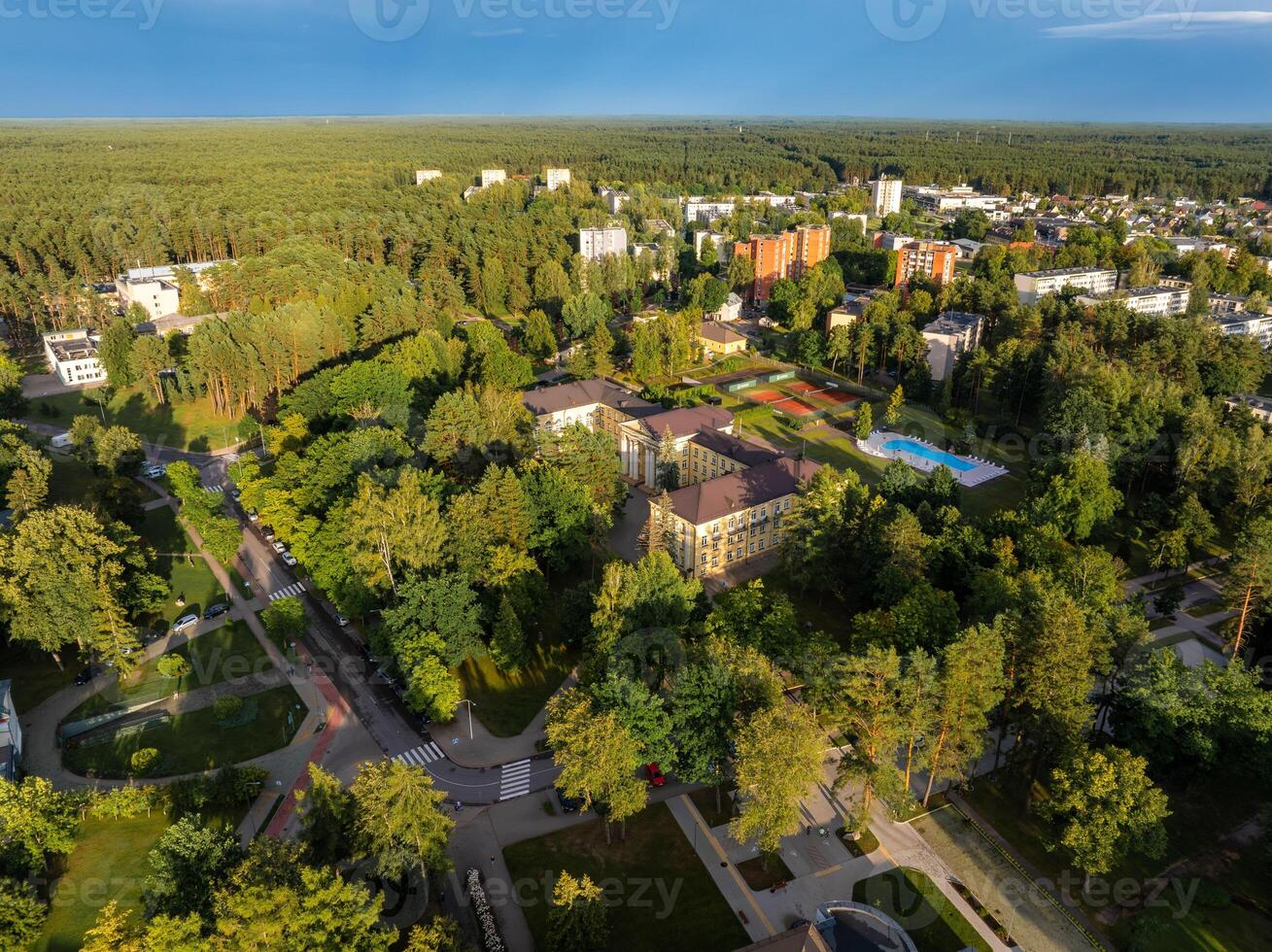 Antenne Panorama- Aussicht von litauisch Resort druskininkai foto