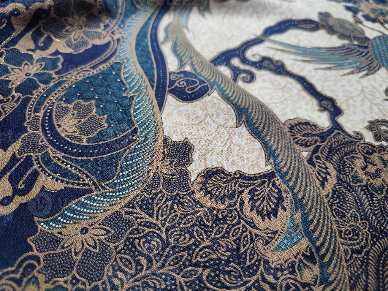 das Muster auf traditionell Batik, präsentieren visuell und philosophisch das Muster auf traditionell Batik, präsentieren visuell und philosophisch foto