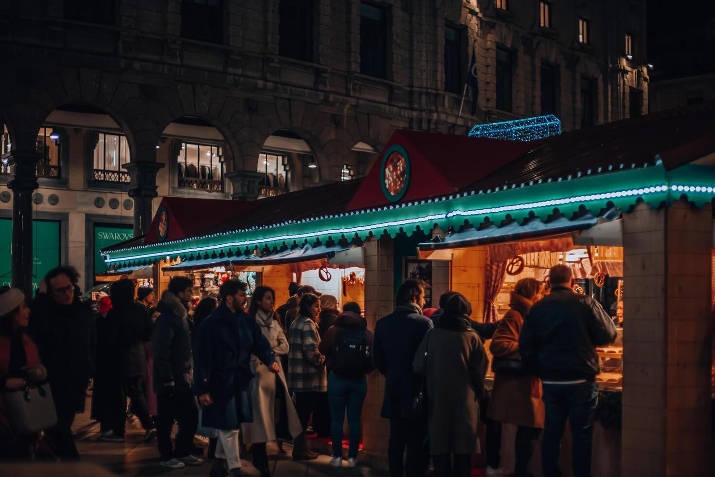 Weihnachten Markt im Mailand, Italien, Lombardei 01.01.2024 foto