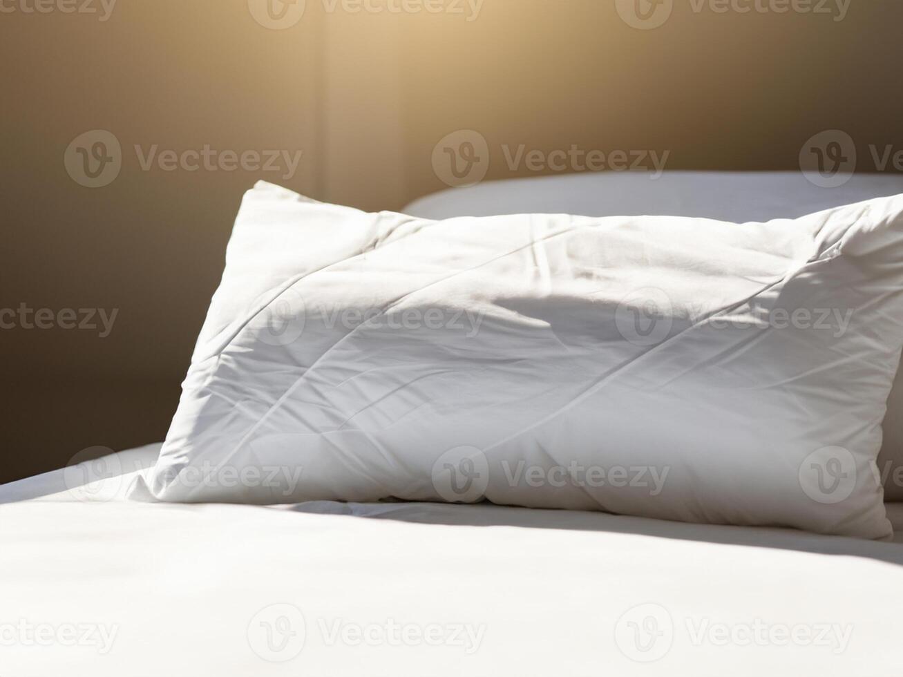 ai generiert ein Kissen auf ein Bett mit ein Fenster im das Hintergrund foto