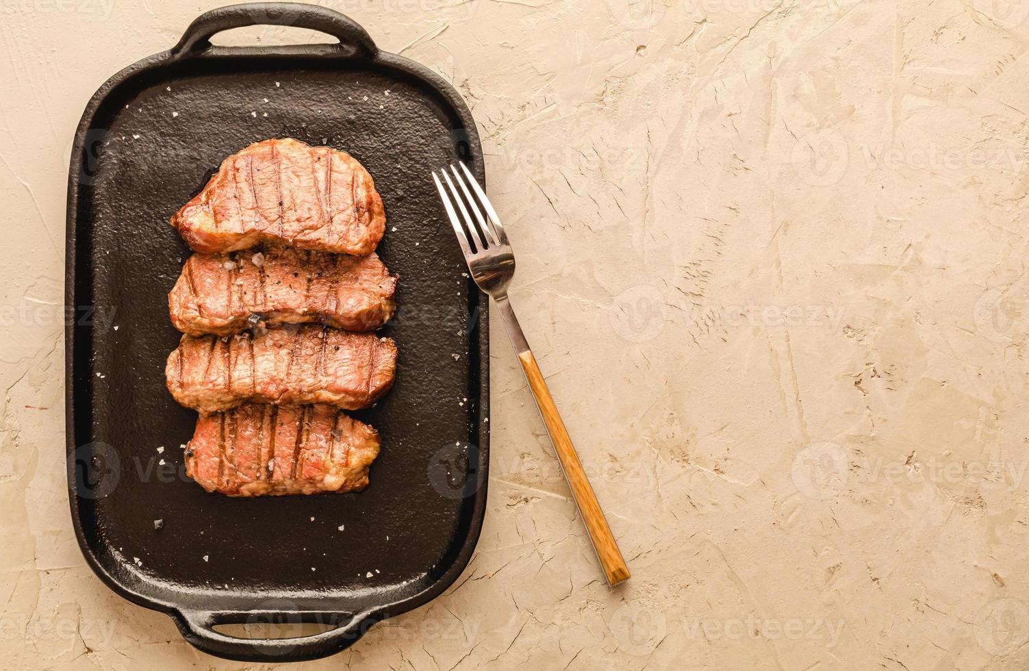 geschmortes iberisches Schweinefleisch Presa. spanische Feinkost foto