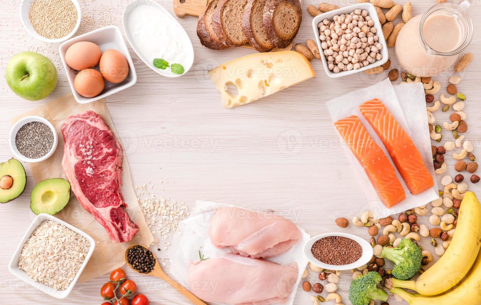 Auswahl an gesunden Proteinquellen und Bodybuilding-Lebensmitteln. Diätkonzept foto