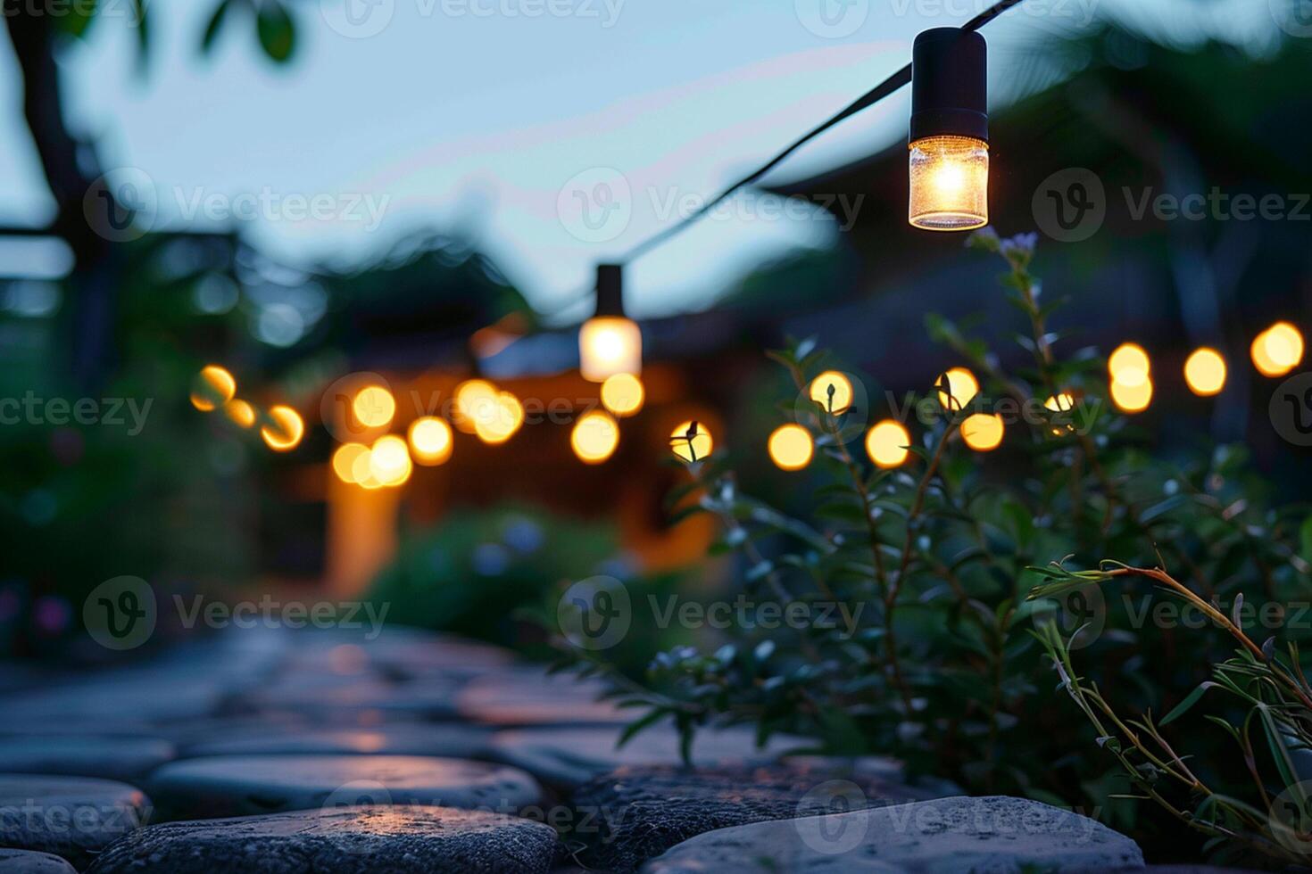 ai generiert Abend Garten Ambiente mit leise zündete Beleuchtung, perfekt zum Entspannung foto
