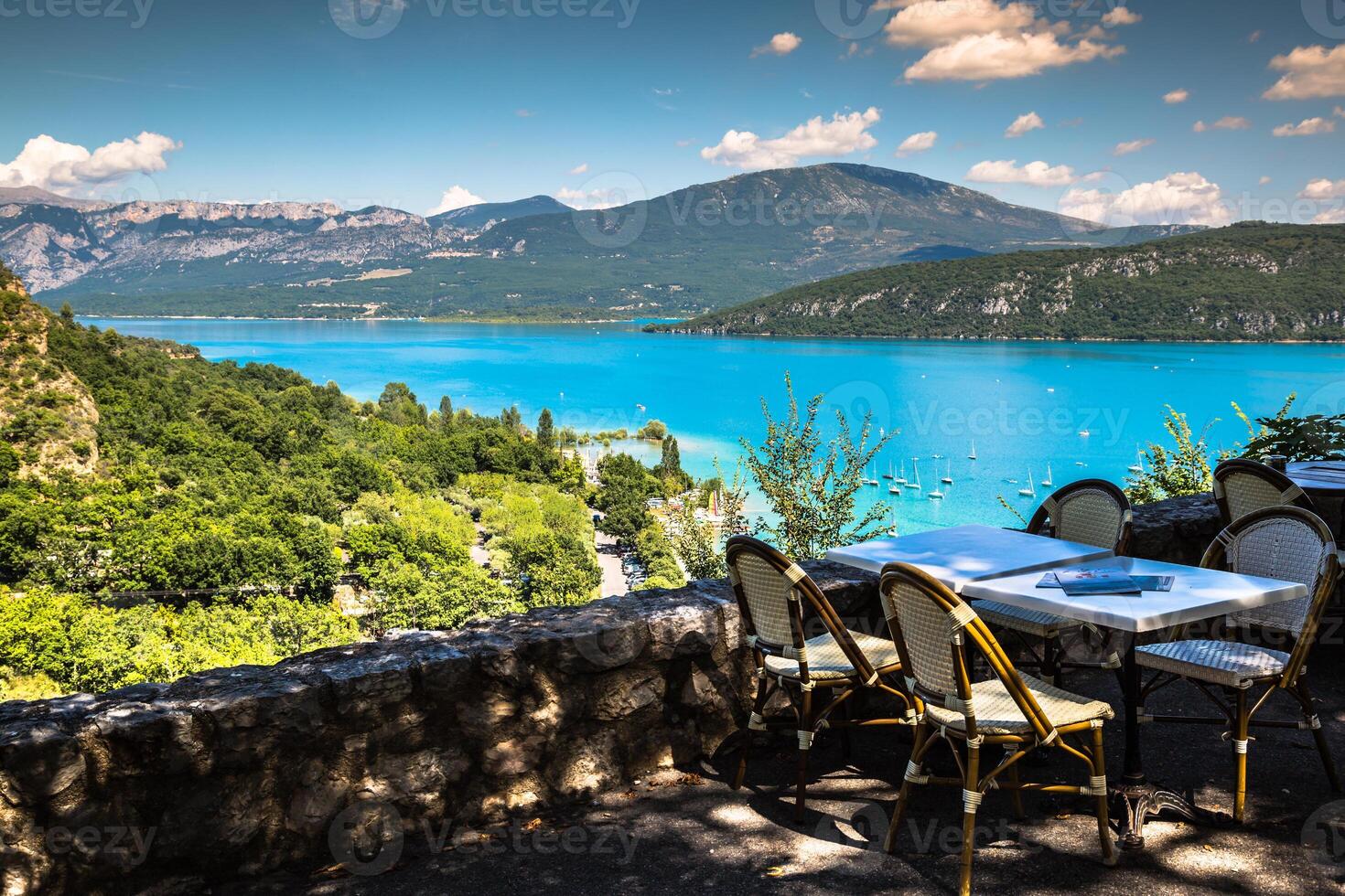 lac de Sainte-Croix, See von Sainte-Croix, Schluchten du Verdon, Provence, Frankreich foto