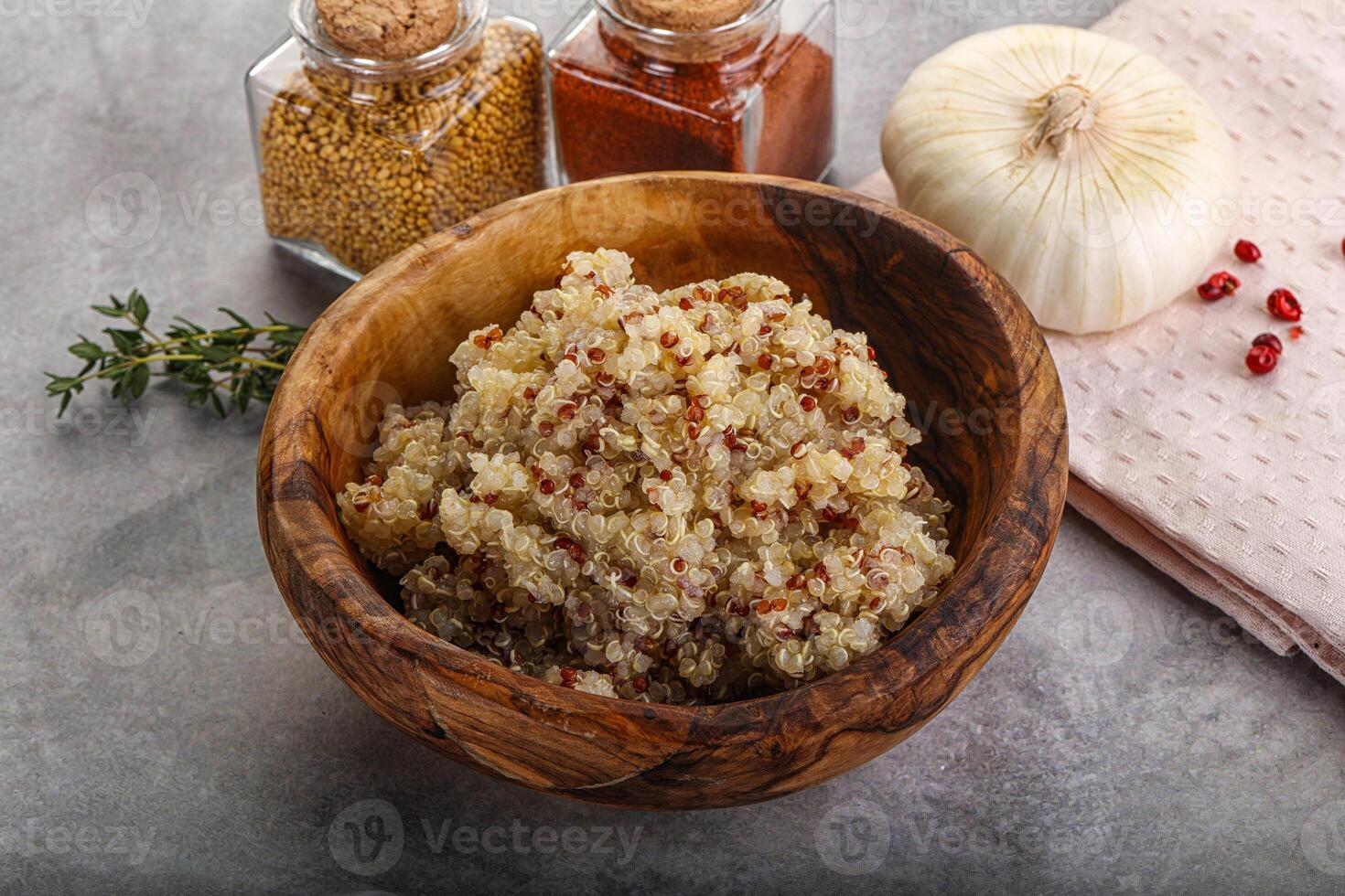 vegan Küche - - gekocht Andenhirse Müsli foto