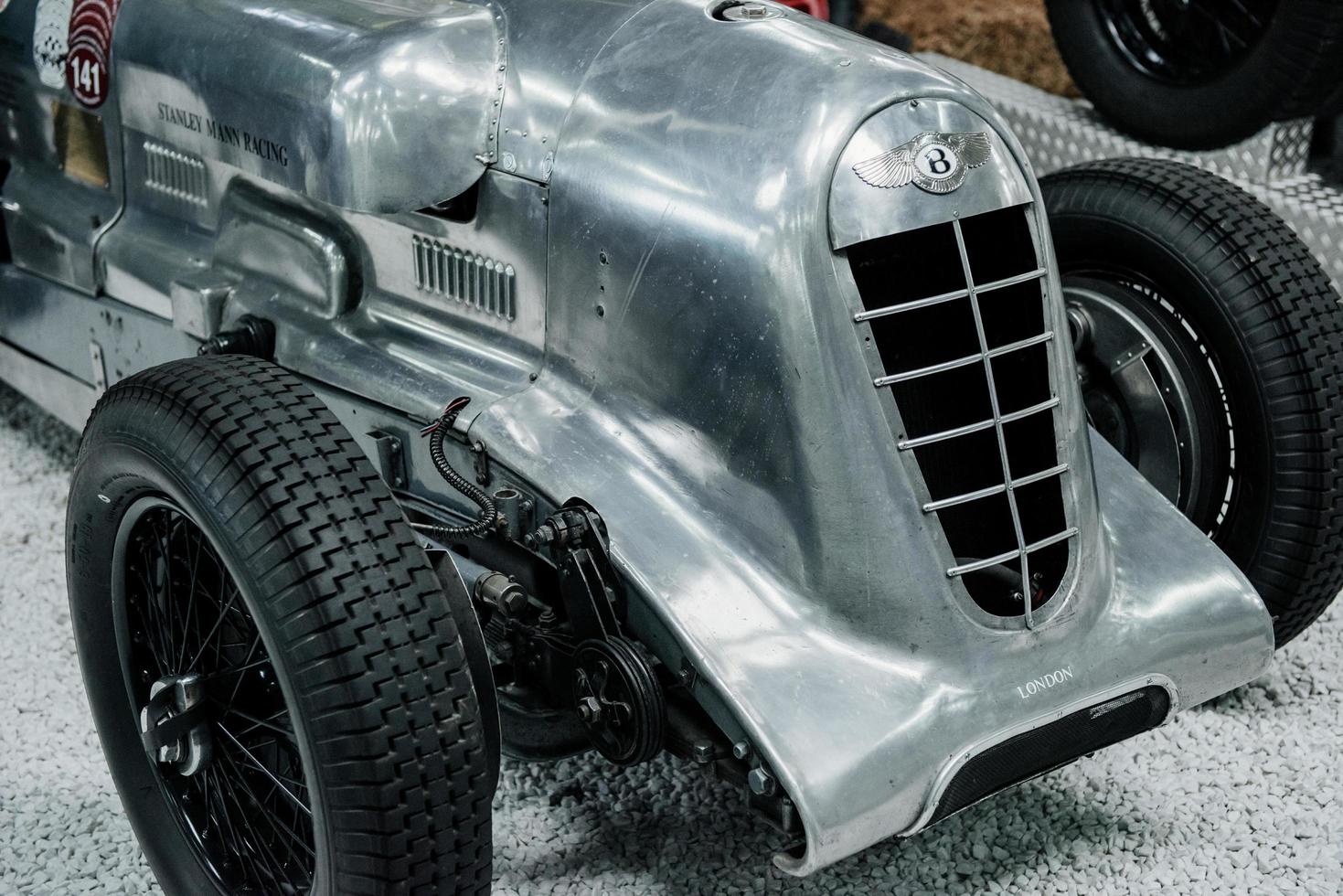 Sinsheim, Deutschland - 16. Oktober 2018 Technikmuseum. Sportwagen im Retro-Stil, der für Hochgeschwindigkeitsrennen entwickelt wurde foto