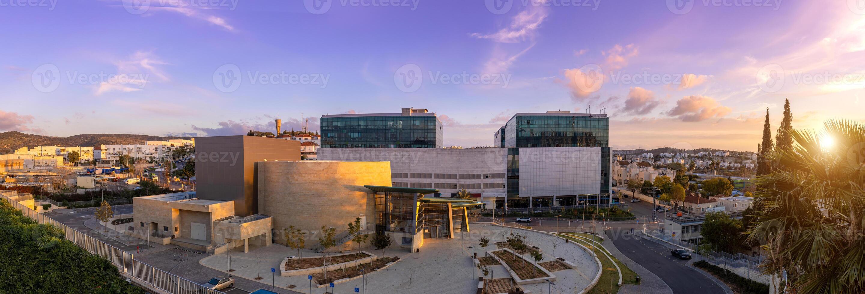 Wette Shemesh, heichal ein tarbut Kultur Center Gebäude und sei es Shemesh Gemeinde Panorama foto