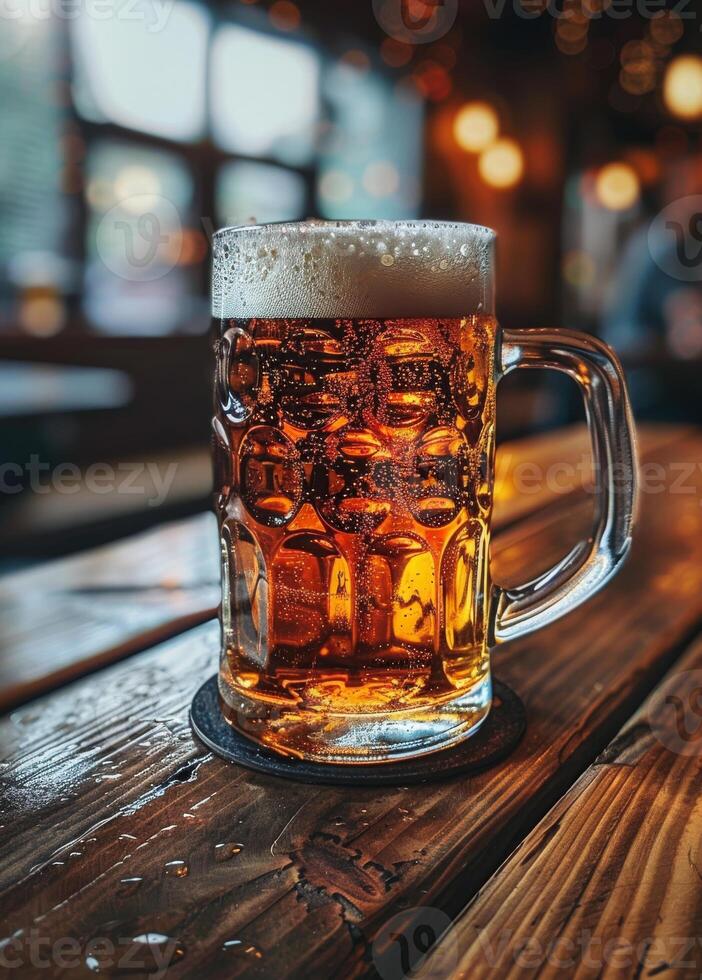 ai generiert ein Becher von Bier mit Wasser im es Sitzung auf ein hölzern Tabelle foto