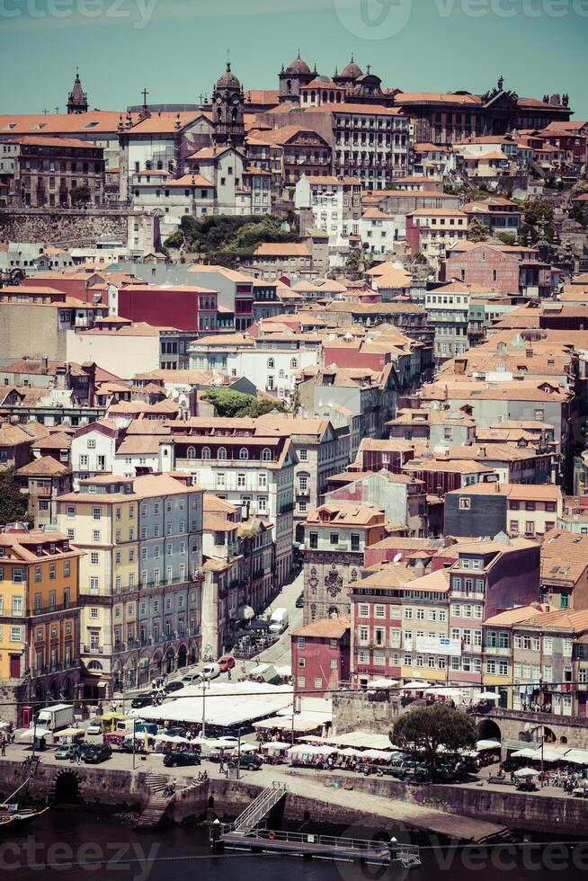 bunt Gebäude von Porto. Portugal foto