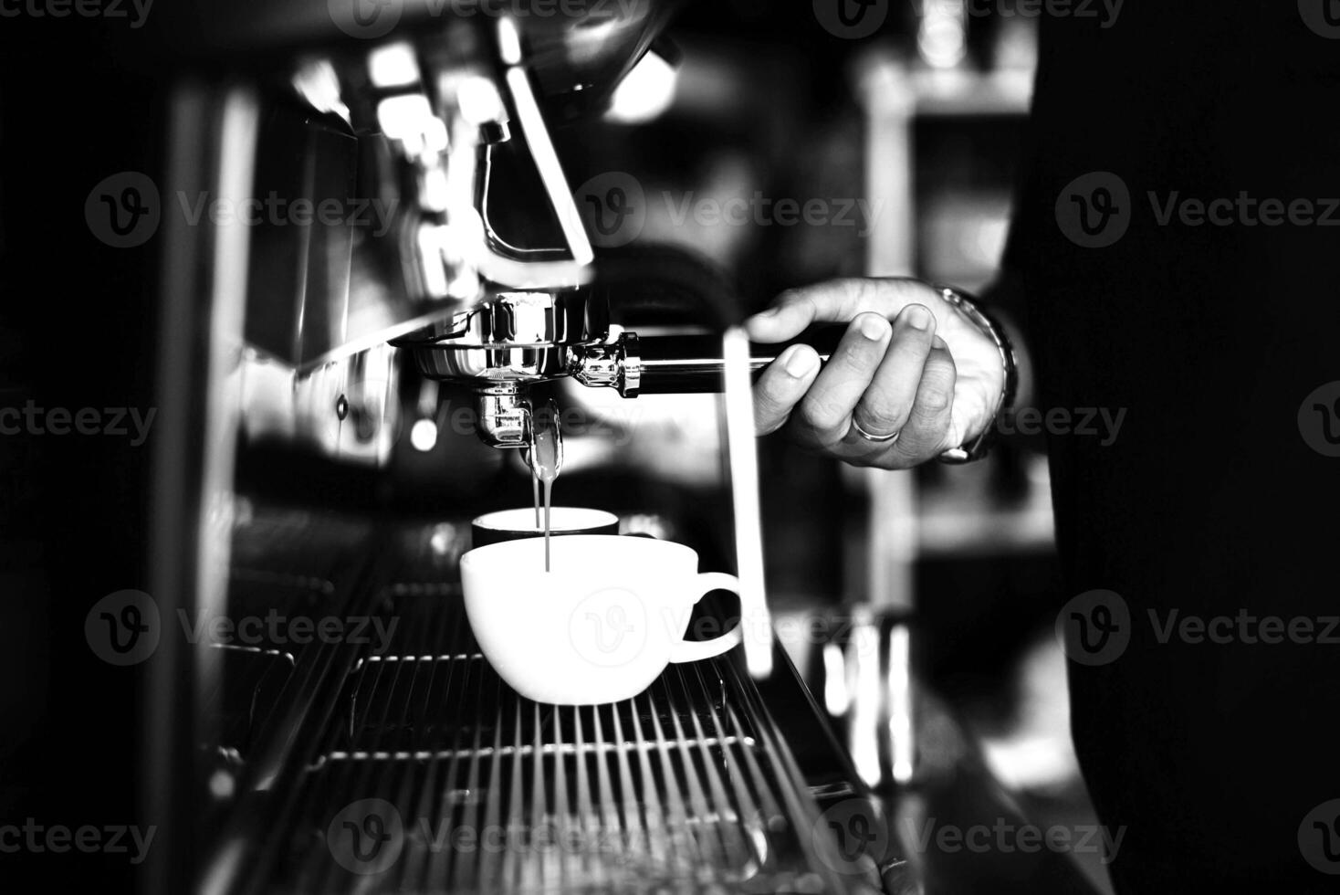 Kaffee Tasse schließen vew schwarz und Weiß Foto Hintergrund, Tasse von Tee oder Kaffee auf das Tabelle