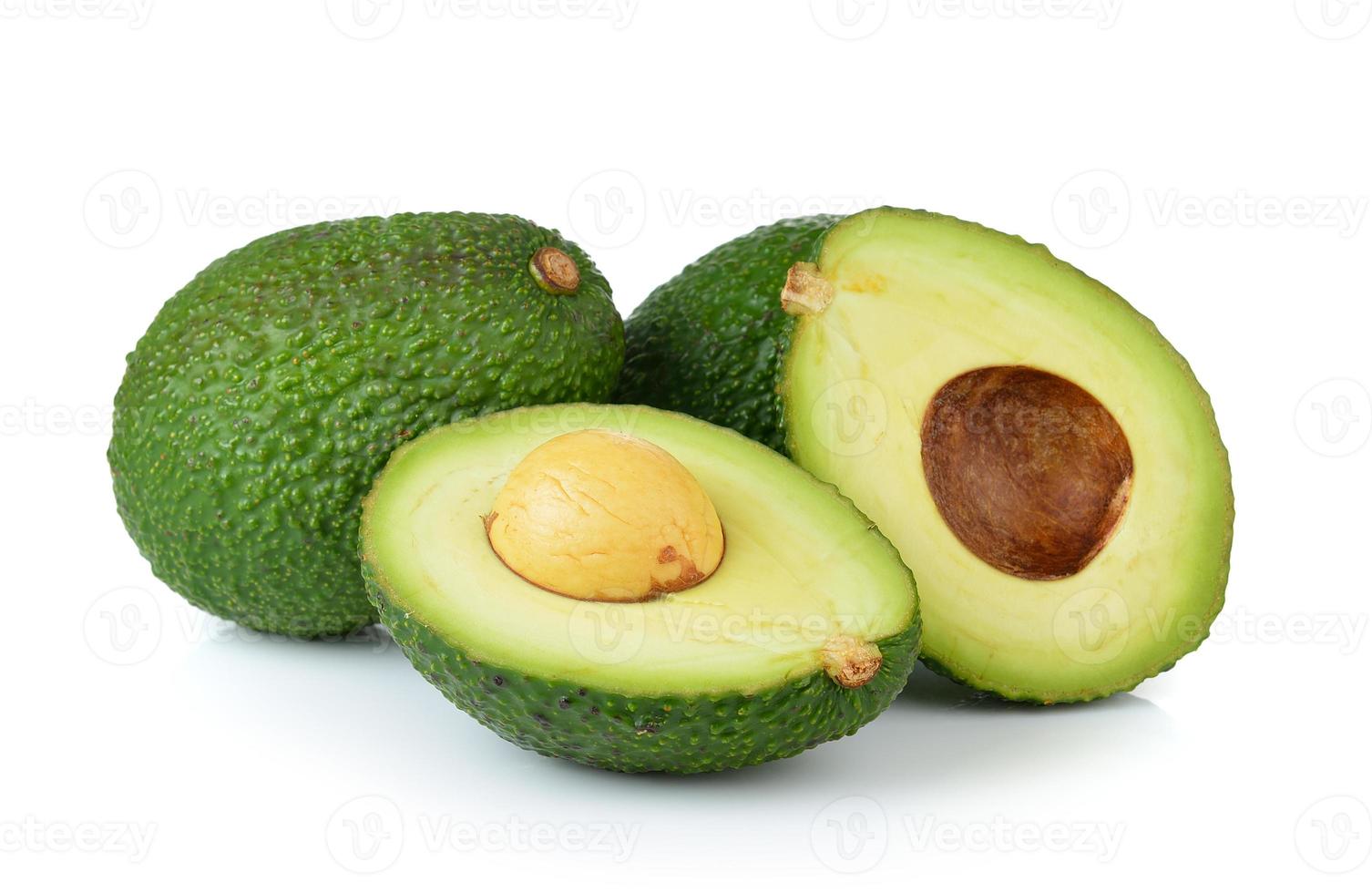 Avocado auf weißem Hintergrund foto