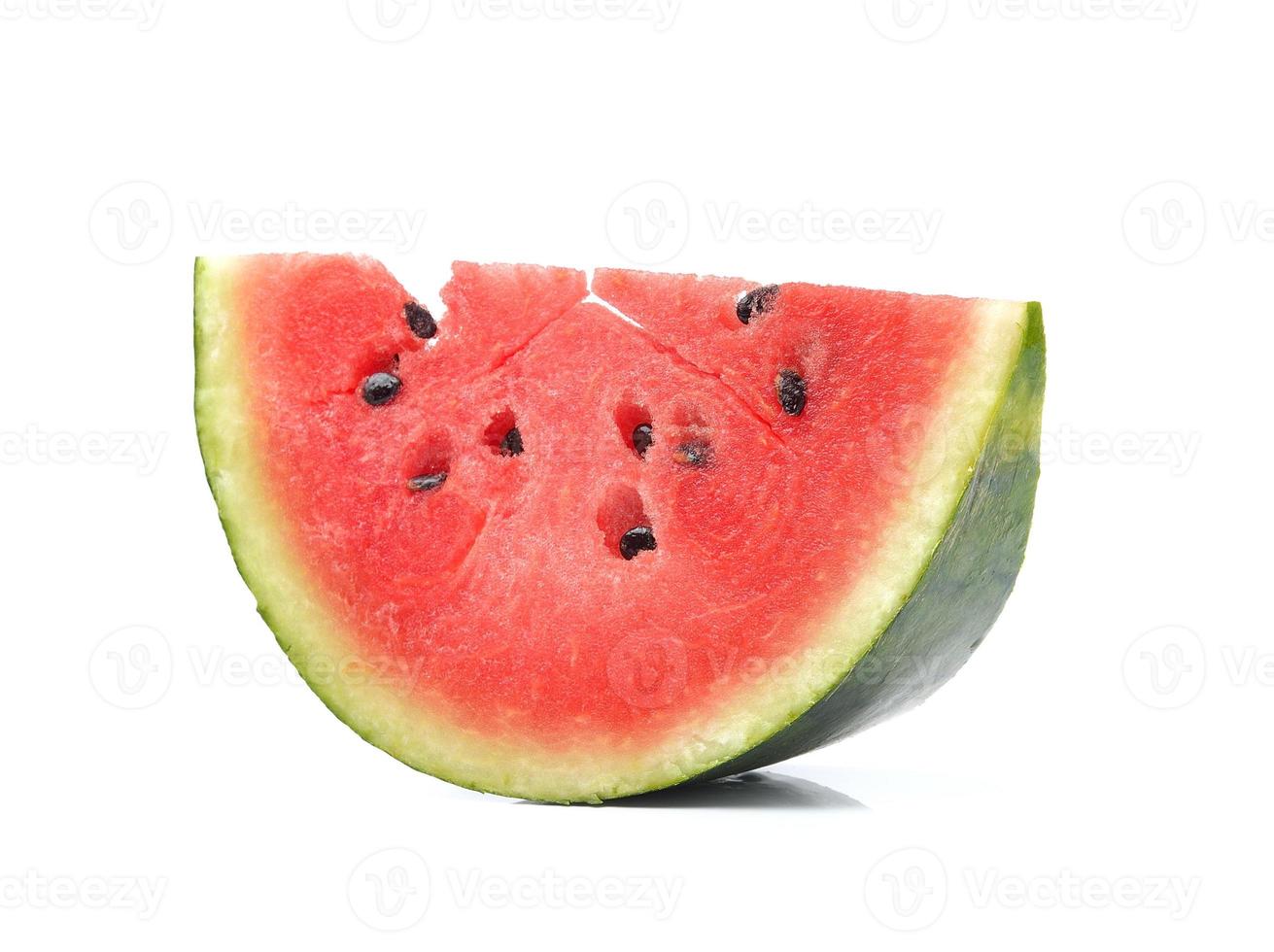 Hälfte der Wassermelone isoliert auf weiß foto