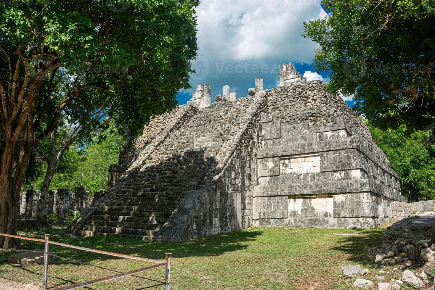 Tempel von das großartig Tabellen im chichen Itza, Mexiko foto