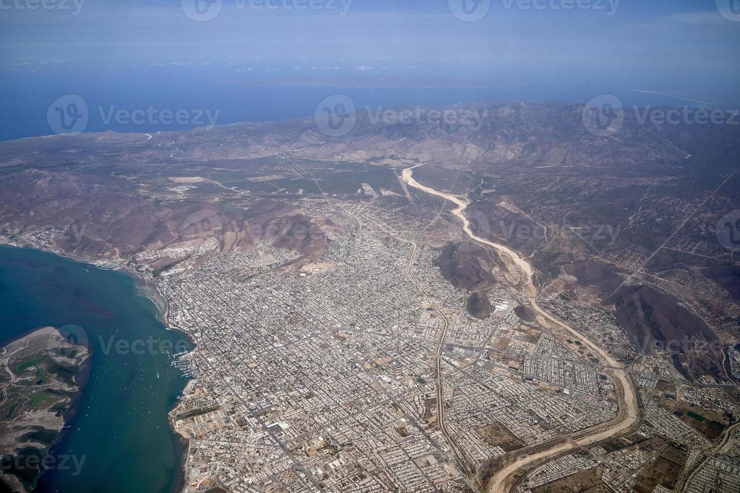 la paz Baja Kalifornien sur Antenne Aussicht von Flugzeug foto