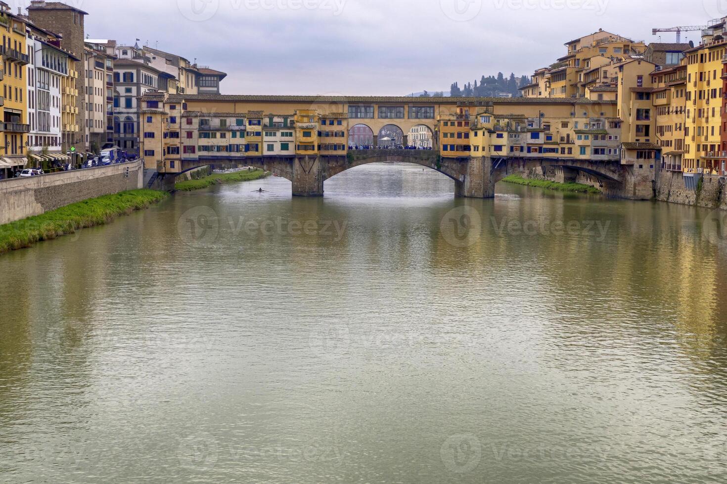 Aussicht von ponte Vecchio, Florenz, Italien foto