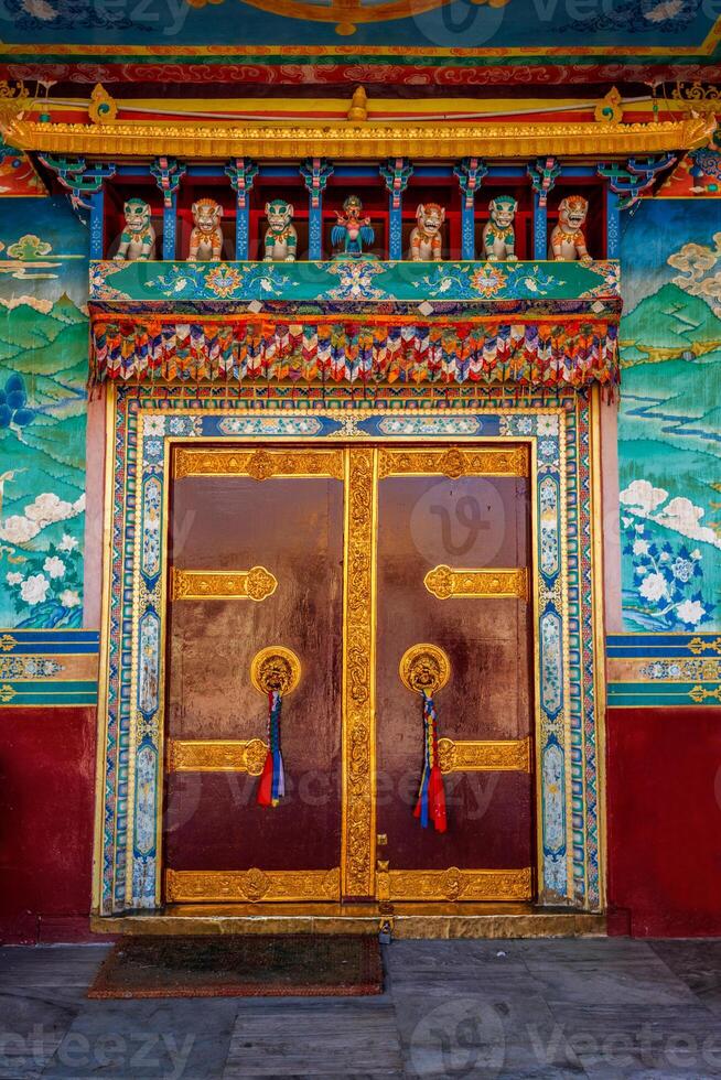 Tür im Buddhist Kloster. foto