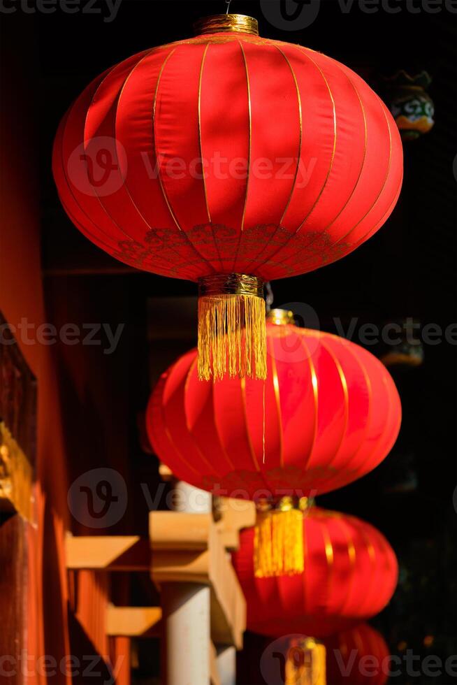 Chinesisch traditionell Laternen foto