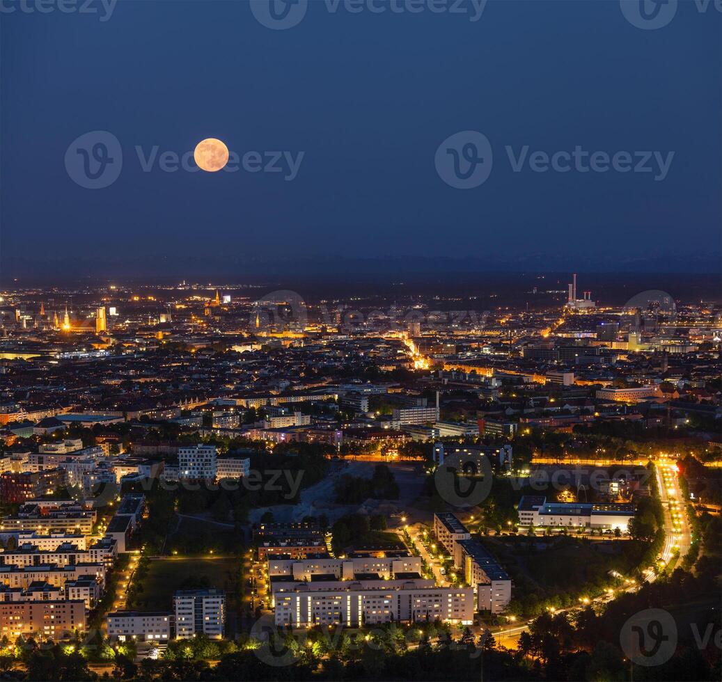 Nacht Antenne Aussicht von München, Deutschland foto