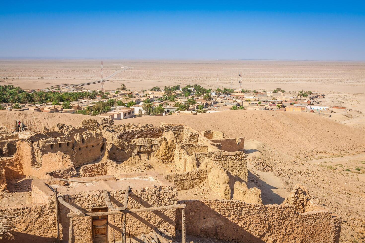 Aussicht von Berg Oase Tschebika, Sahara Wüste, Tunesien, Afrika foto