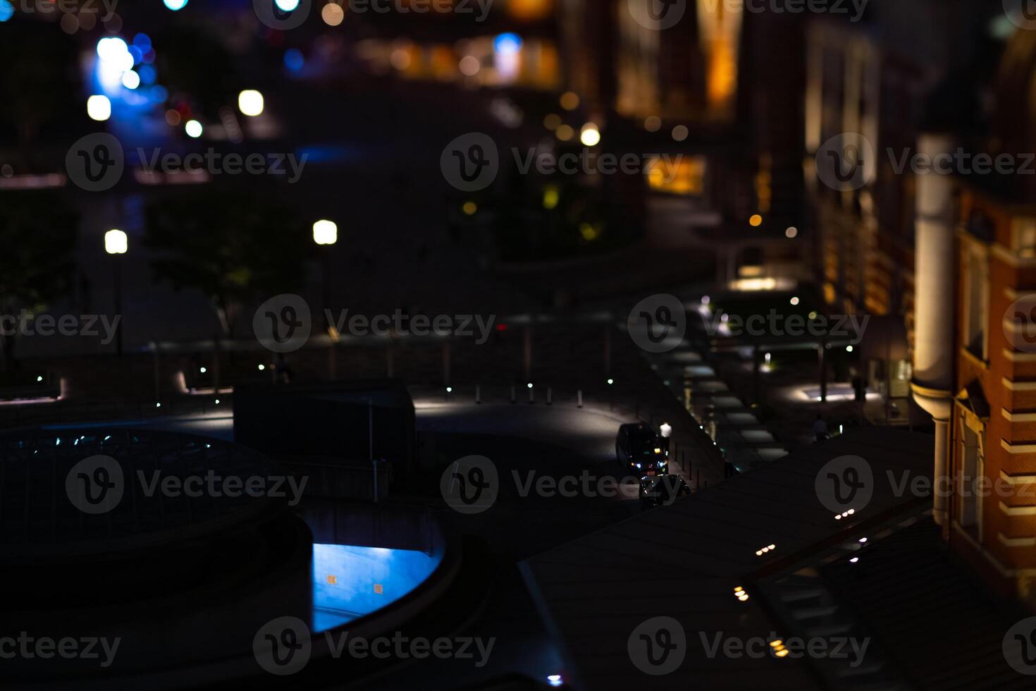 ein Nacht Miniatur Stadtbild im marunouchi Tokyo Kippverschiebung foto