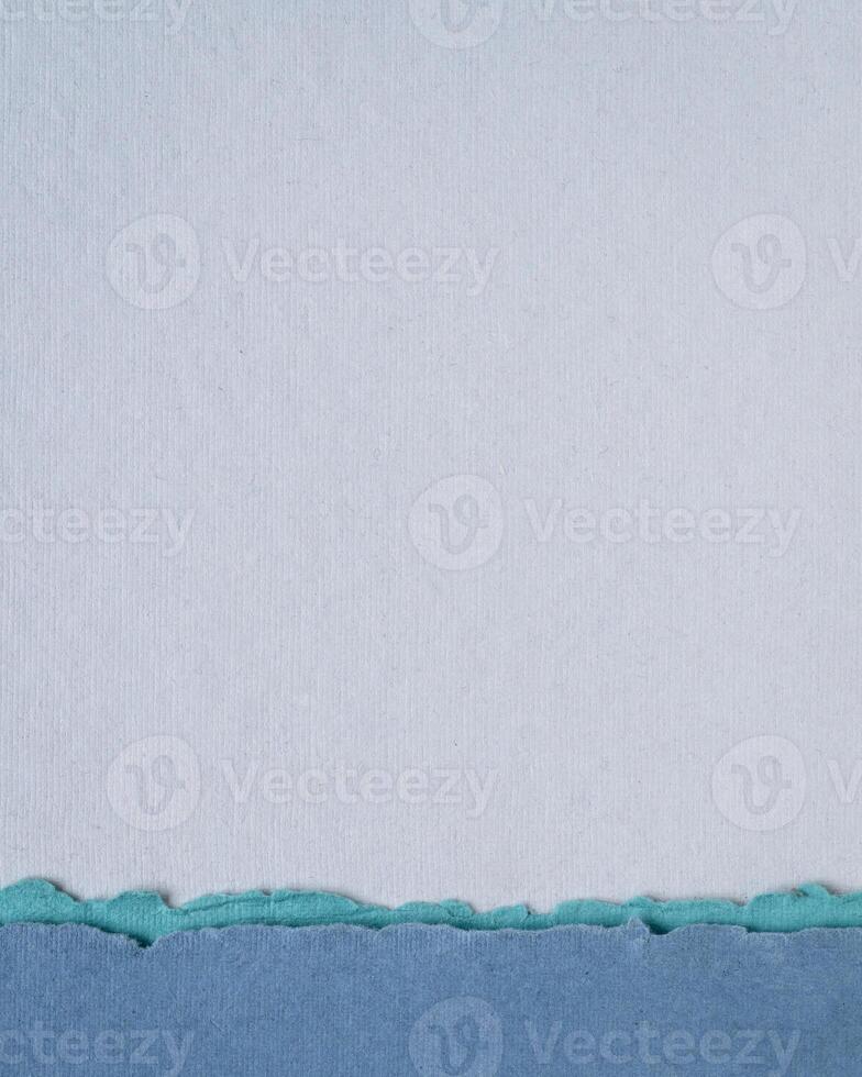 abstrakt Papier Landschaft im Blau Pastell- Töne - - Sammlung von handgemacht Lappen Papiere foto