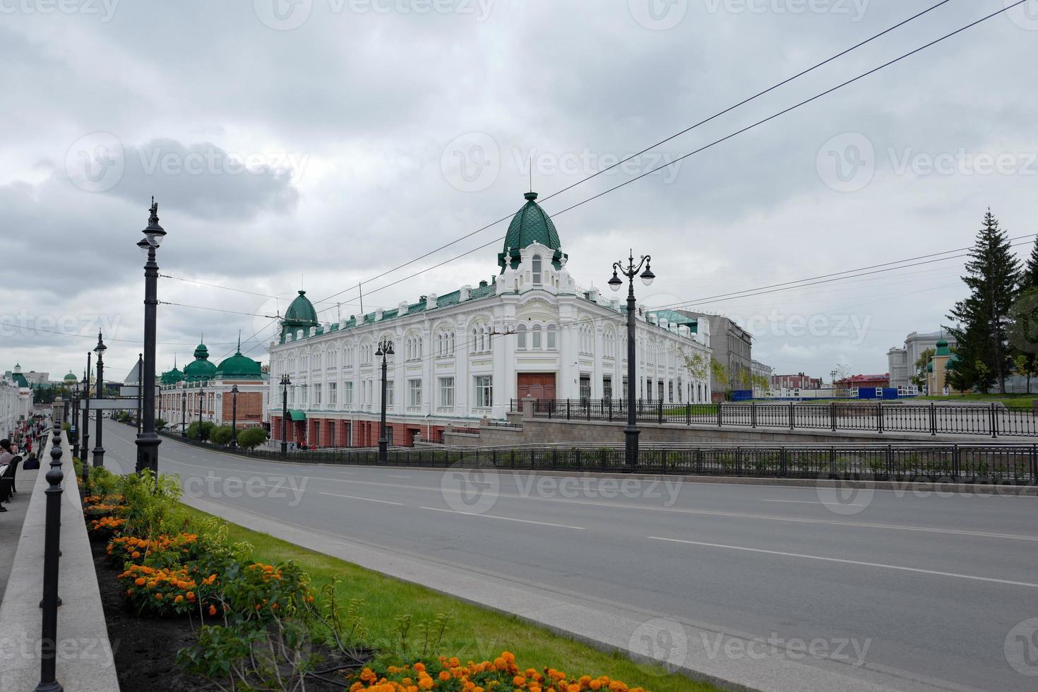 lyubinsky prospekt, omsk, lenin straße 12, das gebäude wurde 1911 gebaut. foto