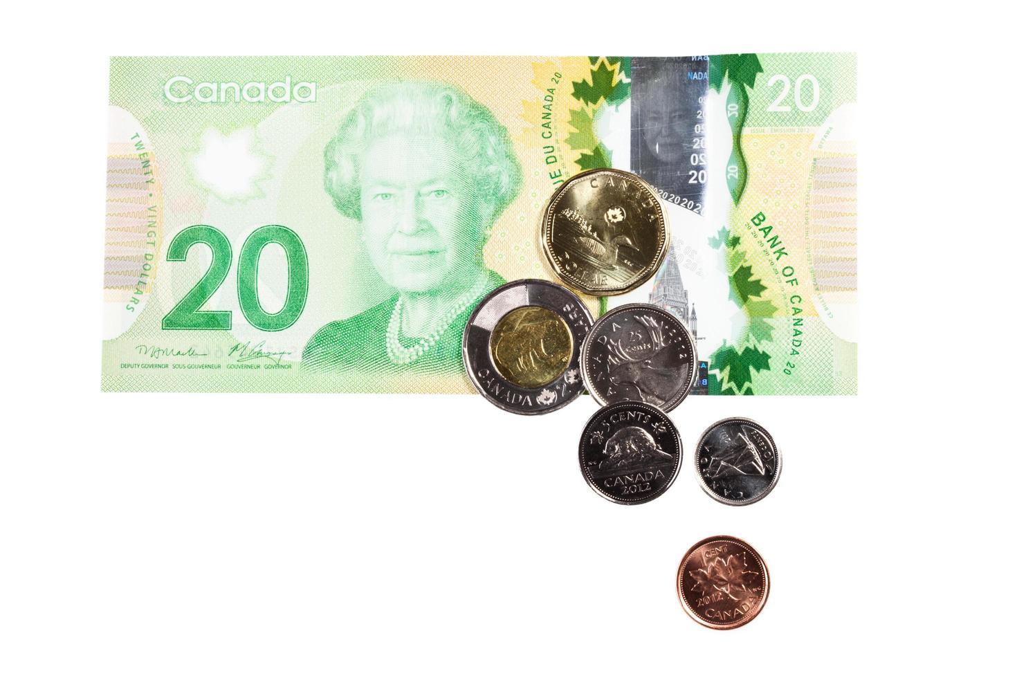 Ottawa, Kanada, 13. April 2013, das gesamte kanadische Geld isoliert auf weiß foto