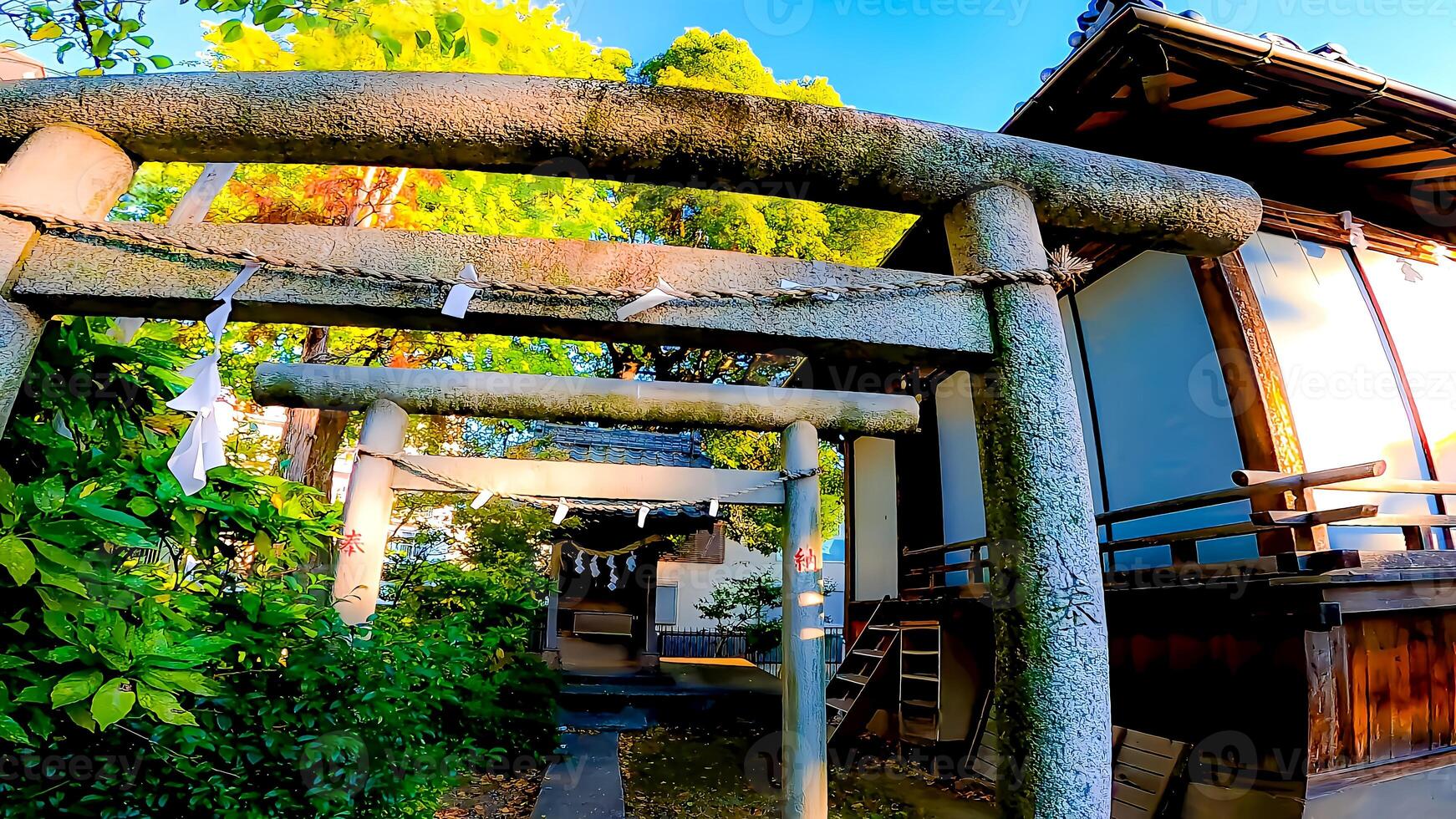 Abonnieren hachiman Schrein, ein Schrein im Rokugatsu, adachi-ku, Tokio, Japan. es war gebaut während das 1053-1058 foto