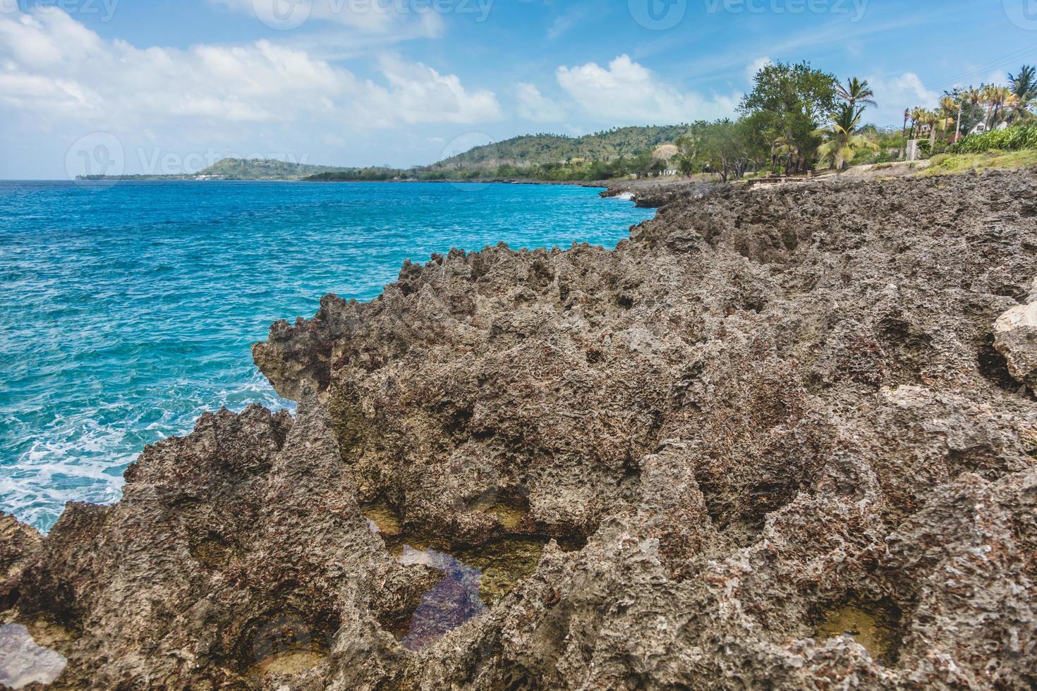 Vulkanküste der Insel San Andrés foto