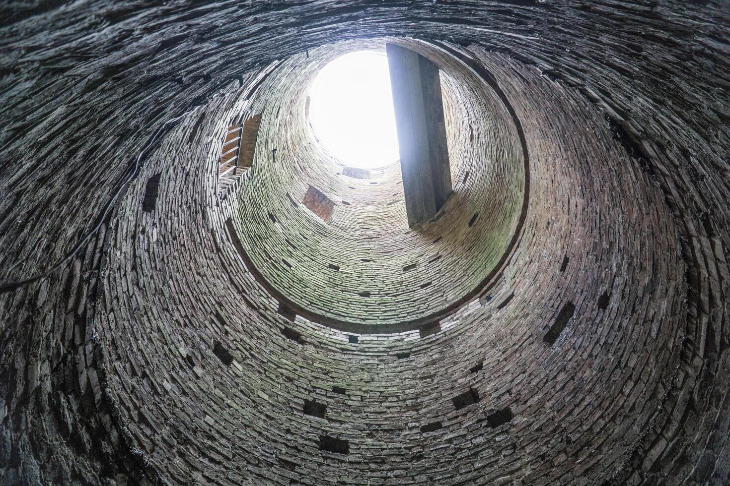 Tscherk, Polen - - März 24., 2024 - - Innerhalb das Turm beim Masowisch Herzöge Schloss foto