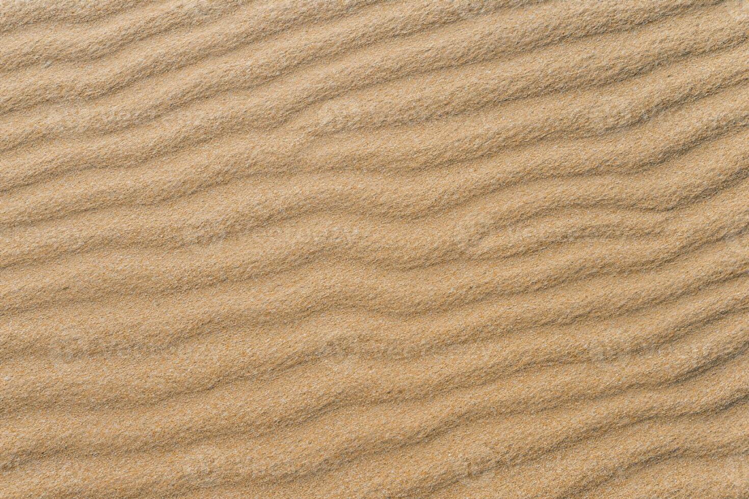 Horizont Oase Antenne Gelassenheit erfasst schön Strand Sand von über, ein still Tapisserie von Küsten Schönheit foto