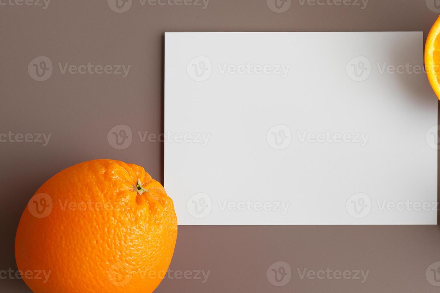 Weiß Papier Attrappe, Lehrmodell, Simulation belebt durch das pikant Aura von frisch Orangen, basteln ein visuell Symphonie von kulinarisch Opulenz und gesund Design foto