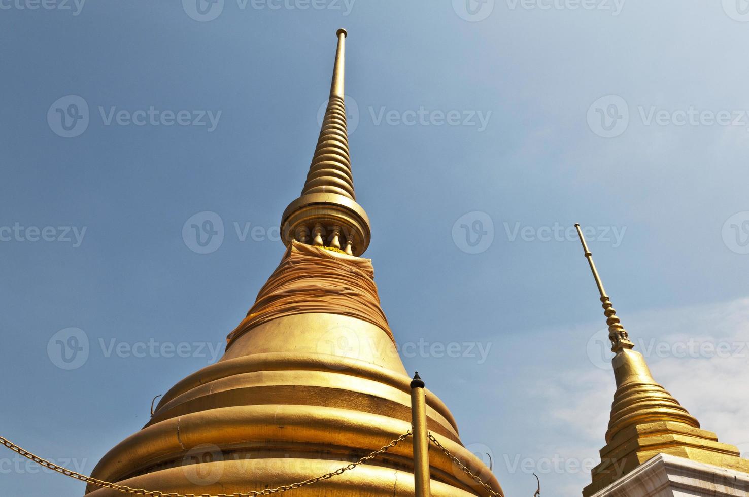 Pagode ist eine wunderschöne goldene Pagode foto