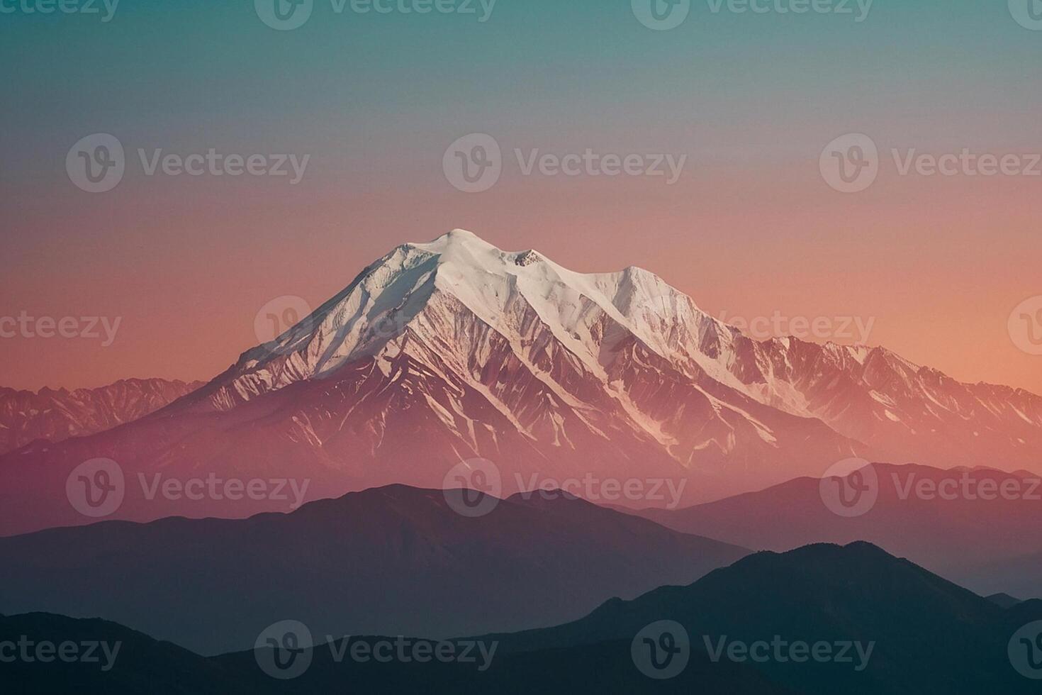 ein See mit Berge im das Hintergrund beim Sonnenuntergang foto