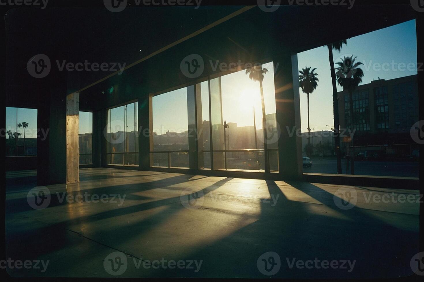 ein Aussicht von das Sonne leuchtenden durch das Fenster von ein Zimmer foto