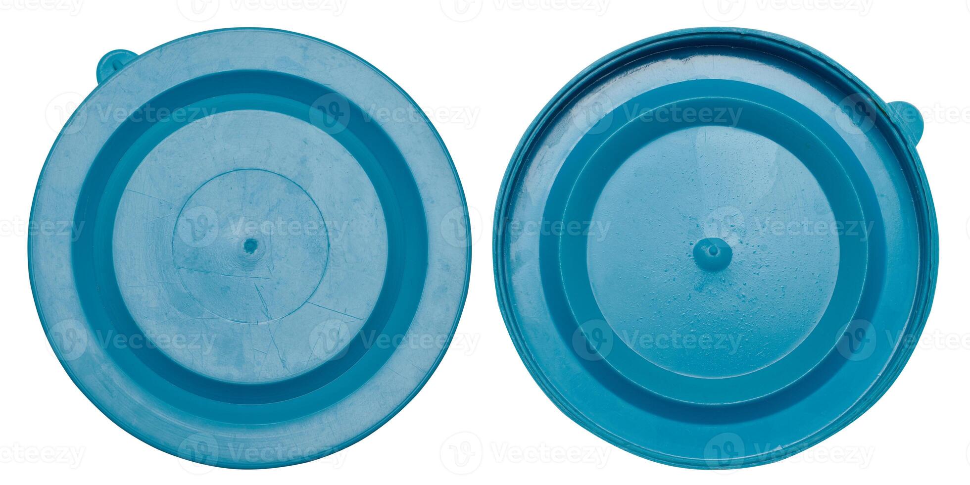 Blau Plastik Deckel zum Glas Gläser auf isoliert Hintergrund foto