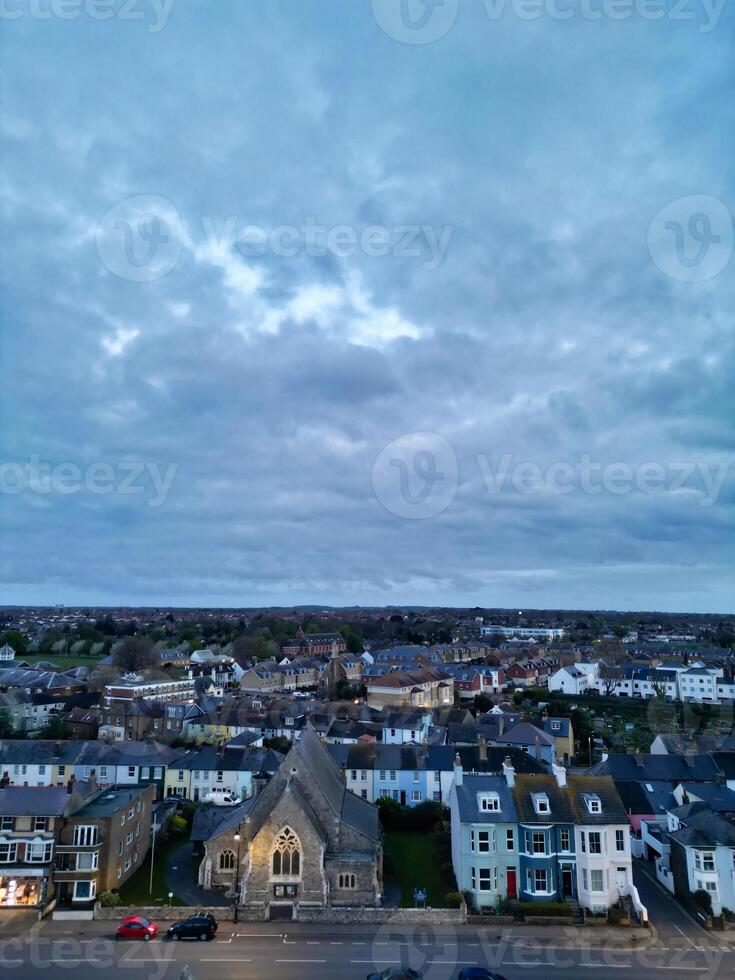 Antenne Aussicht von Walmer Strand und Meer Aussicht während Sonnenaufgang, Kent, England vereinigt Königreich. April 21., 2024 foto