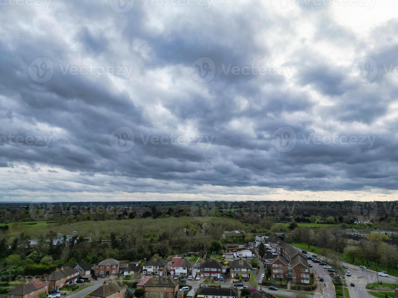 Antenne Aussicht von zentral denham Grün London Stadt von England vereinigt Königreich. April 3., 2024 foto