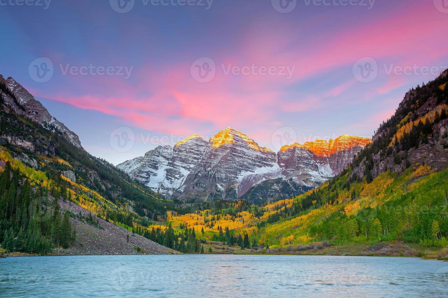 Landschaftsfoto der kastanienbraunen Glocke in der Herbstsaison von Aspen Colorado, USA foto