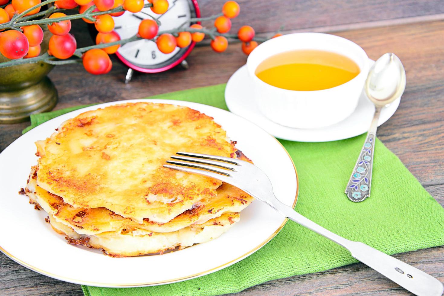 Käsepfannkuchen mit Honig foto