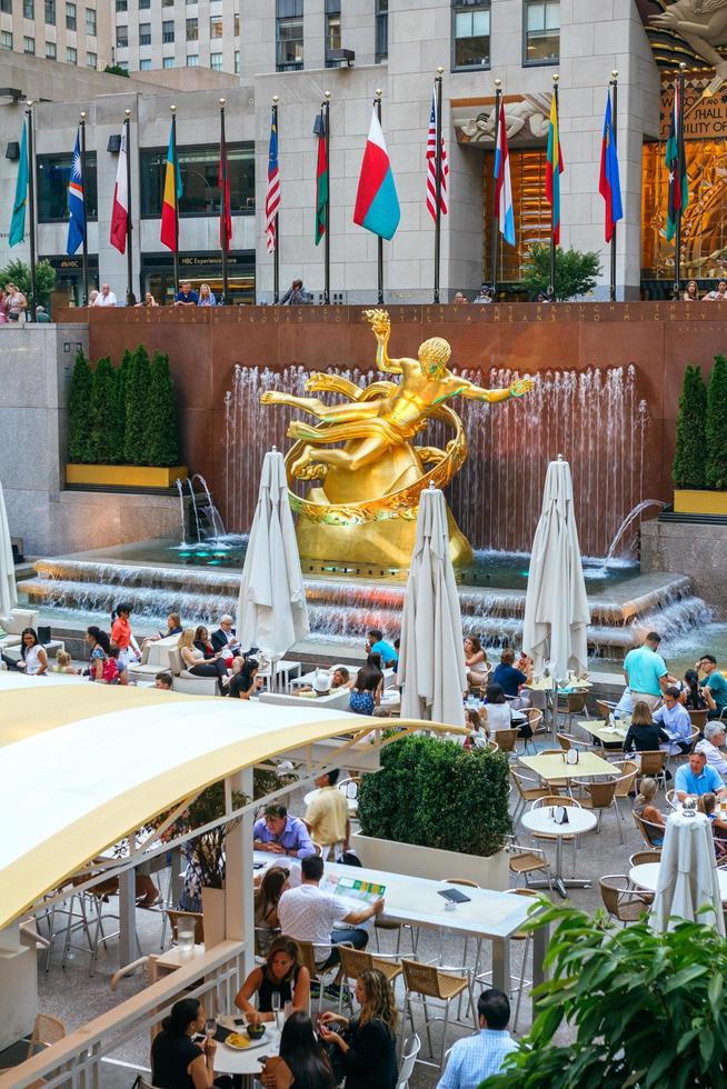 New York City, USA - 21. Juni 2016. Prometheus-Statue am Rockefeller Center in New York City? foto