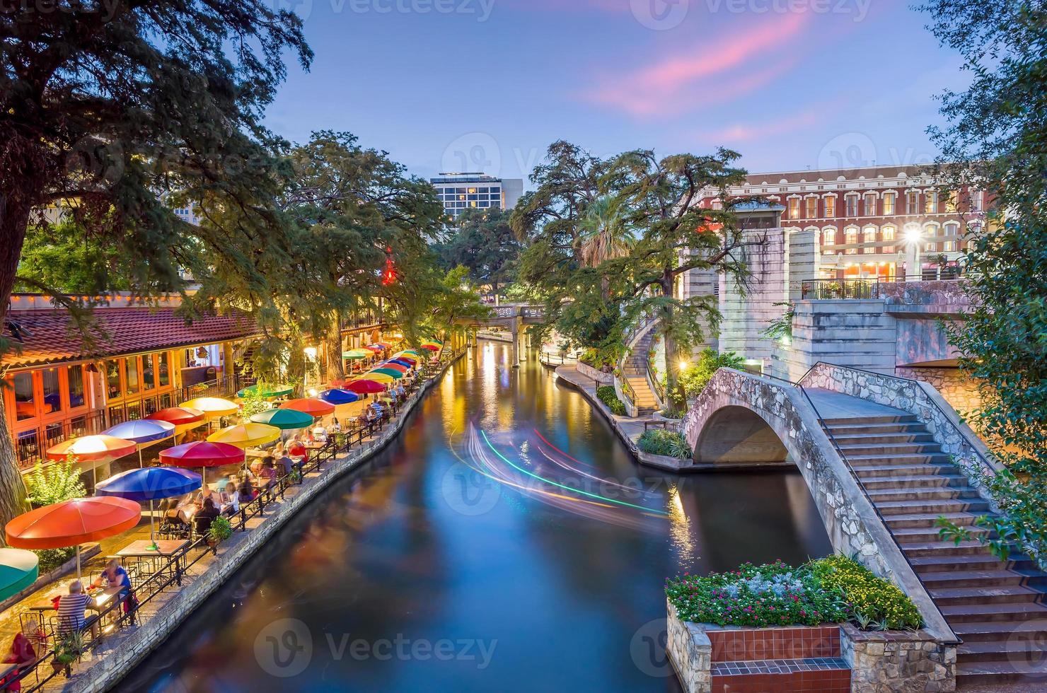 Flussspaziergang in San Antonio City Downtown Skyline Stadtbild von Texas USA foto