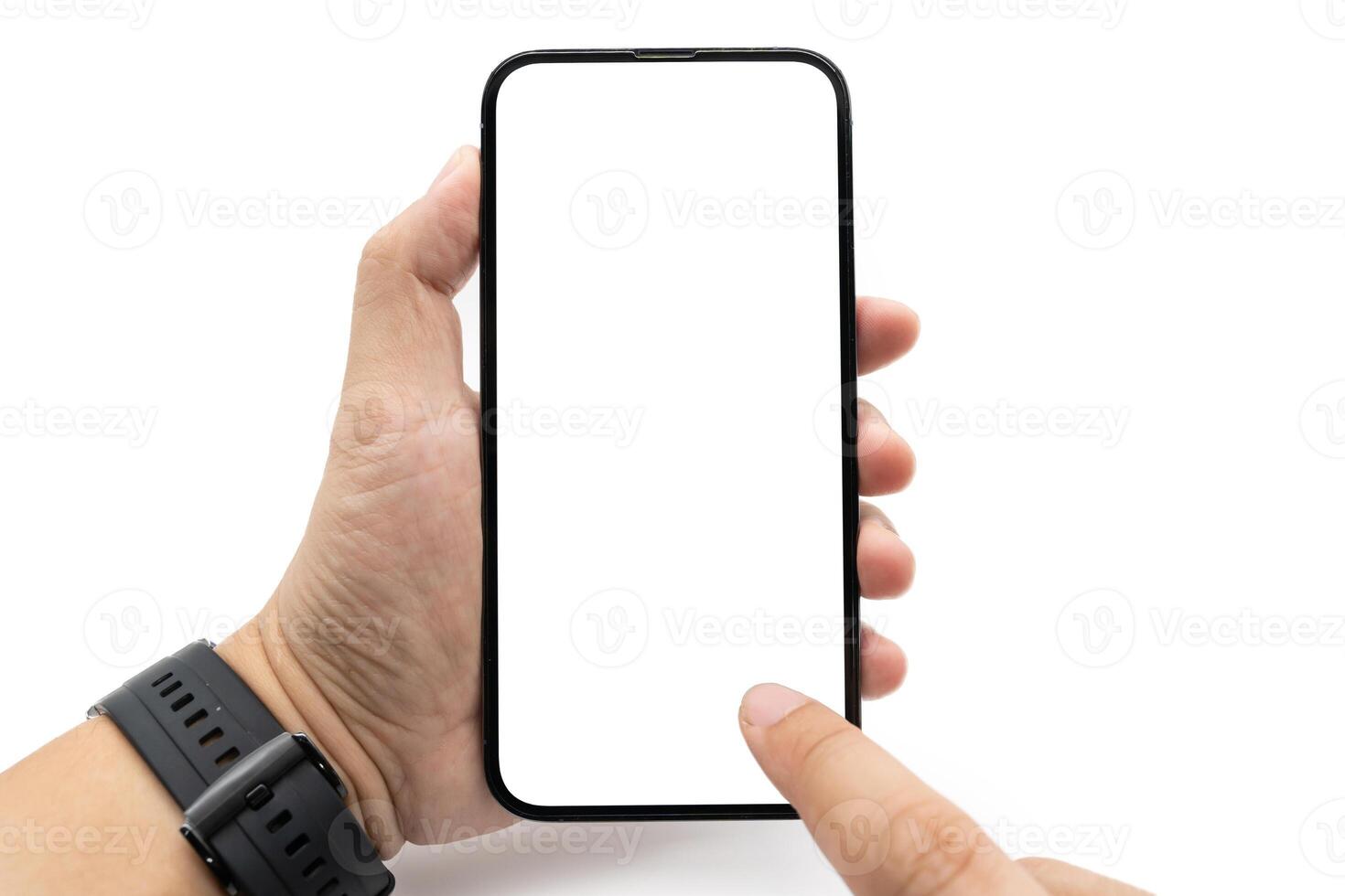Hand halten leer Bildschirm Smartphone zum Kopieren Raum isoliert auf Weiß Hintergrund. männlich Hände zeigen leeren Weiß Bildschirm von modern Clever Telefon. Ausschnitt Pfad foto