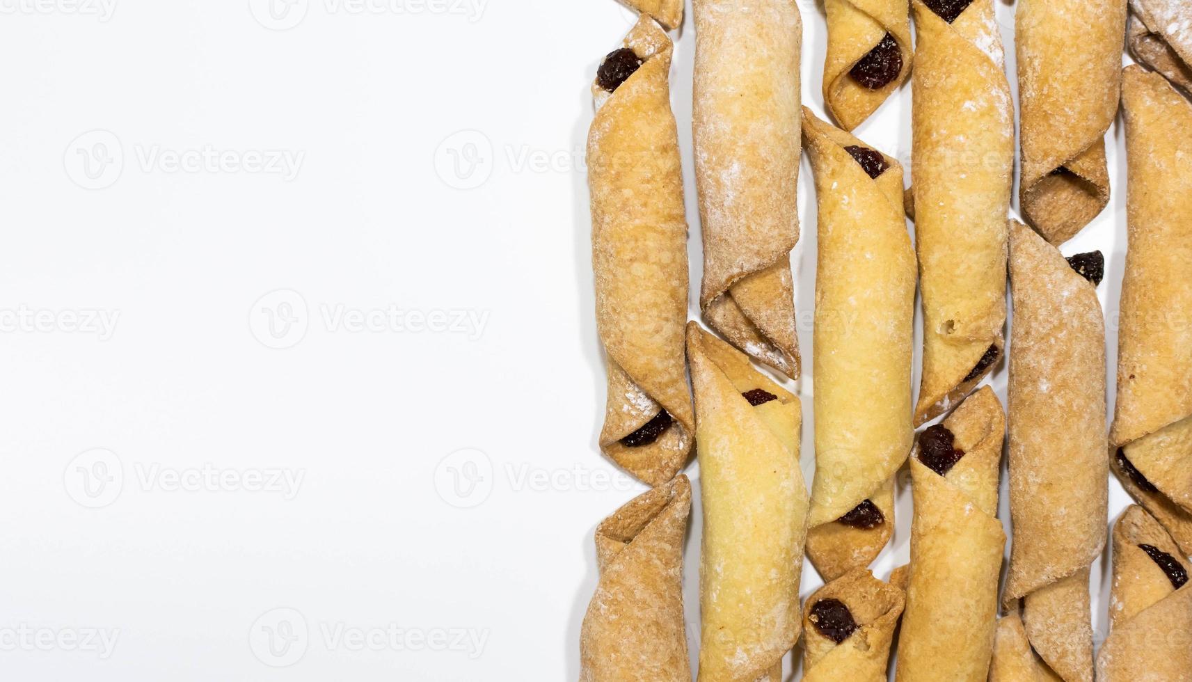 hausgemachtes süßes Gebäck mit Marmelade foto