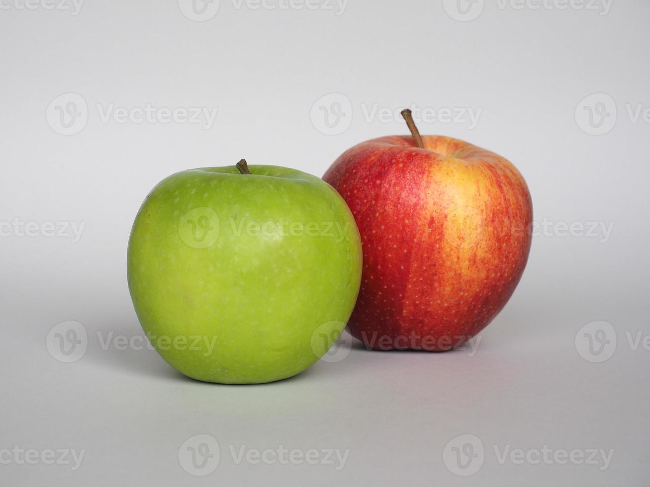 rote und grüne Apfelfruchtnahrung foto